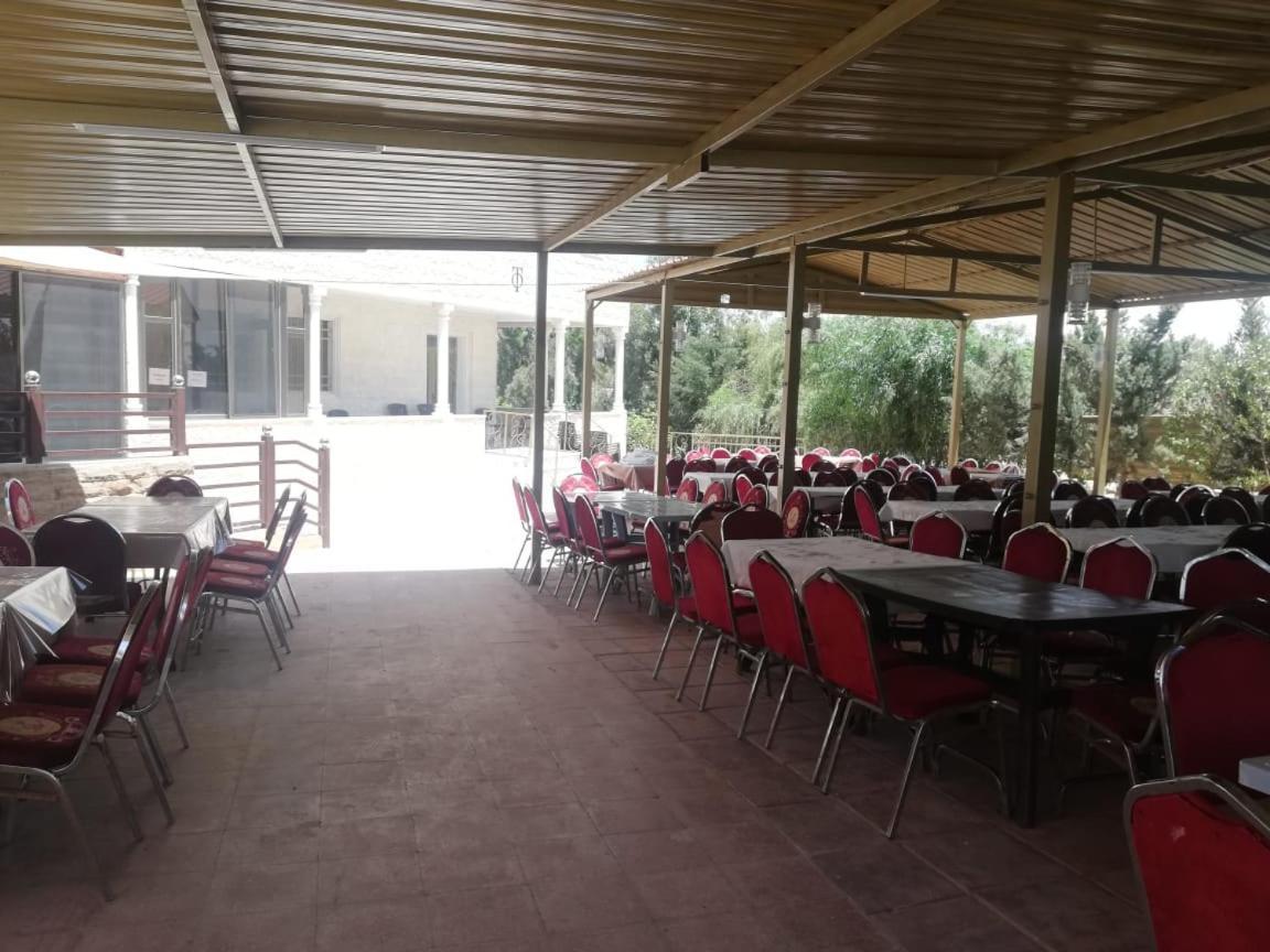 Madaba Camp Resort Eksteriør billede